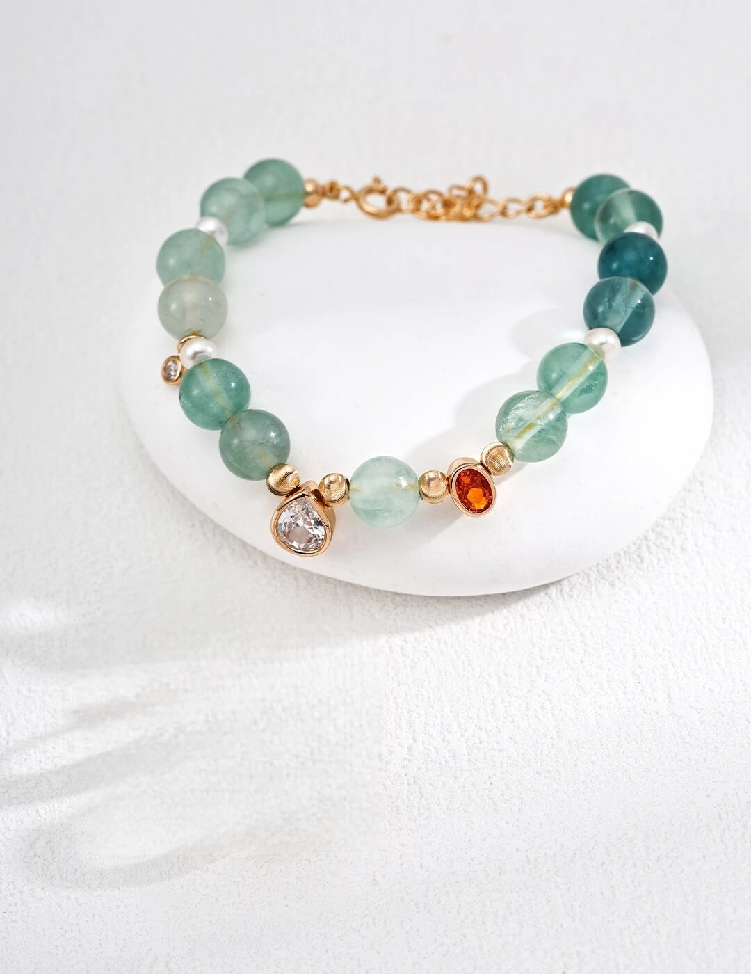 Gemstone Bracelet | The courage to cut tides